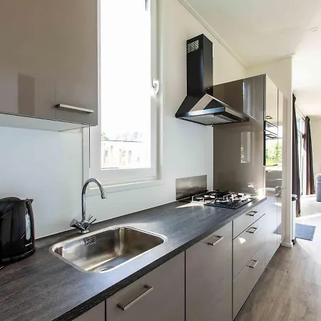 Luxurious With Outdoor Sauna And Spa, Just 5 Km From Valkenburg *